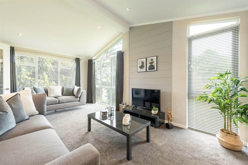 7 Woodland View Lounge