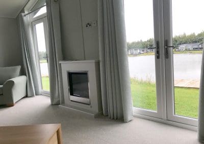4 Lakeside - Interior view 2