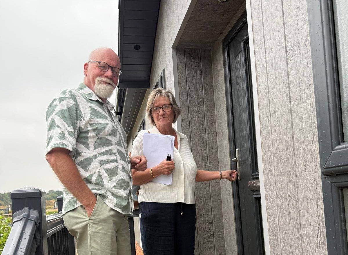 Gateforth-homeowners-Paul-and-Sandra move to residential park